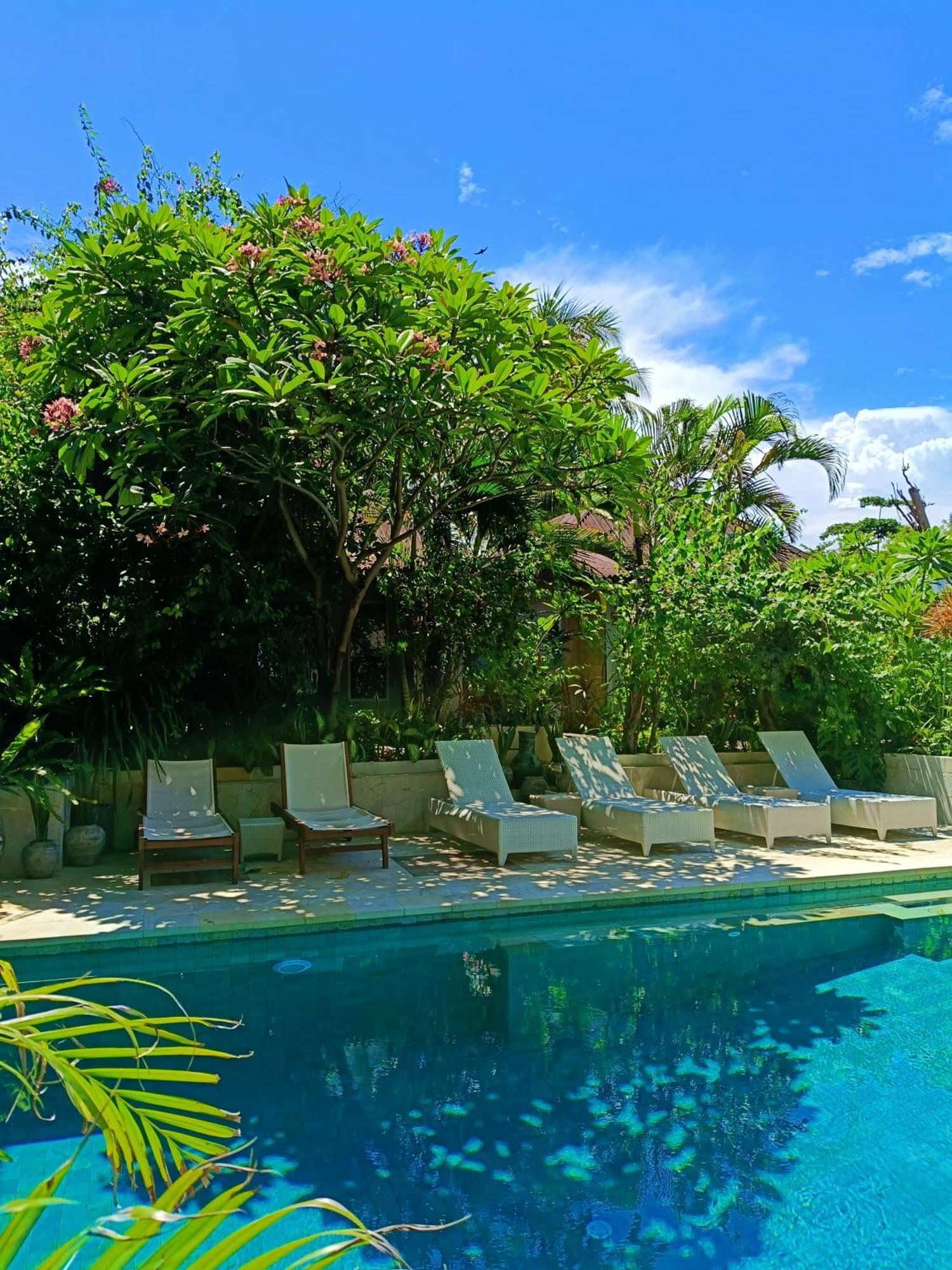 Bale Sampan Boutique Bungalows Гілі-Траванган Екстер'єр фото
