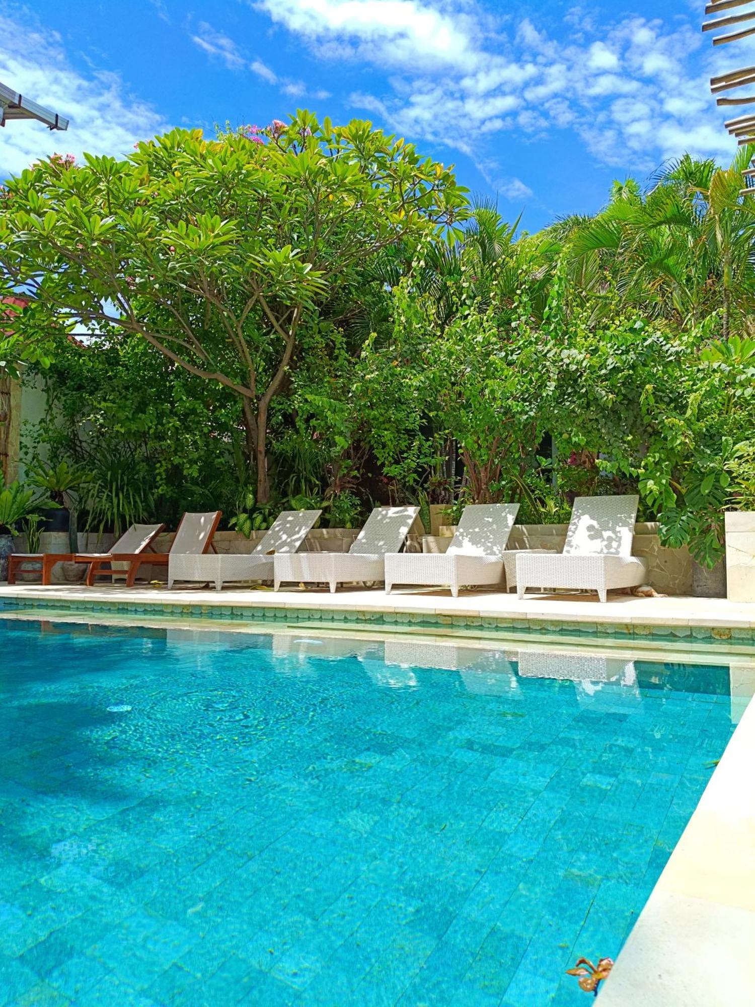 Bale Sampan Boutique Bungalows Гілі-Траванган Екстер'єр фото